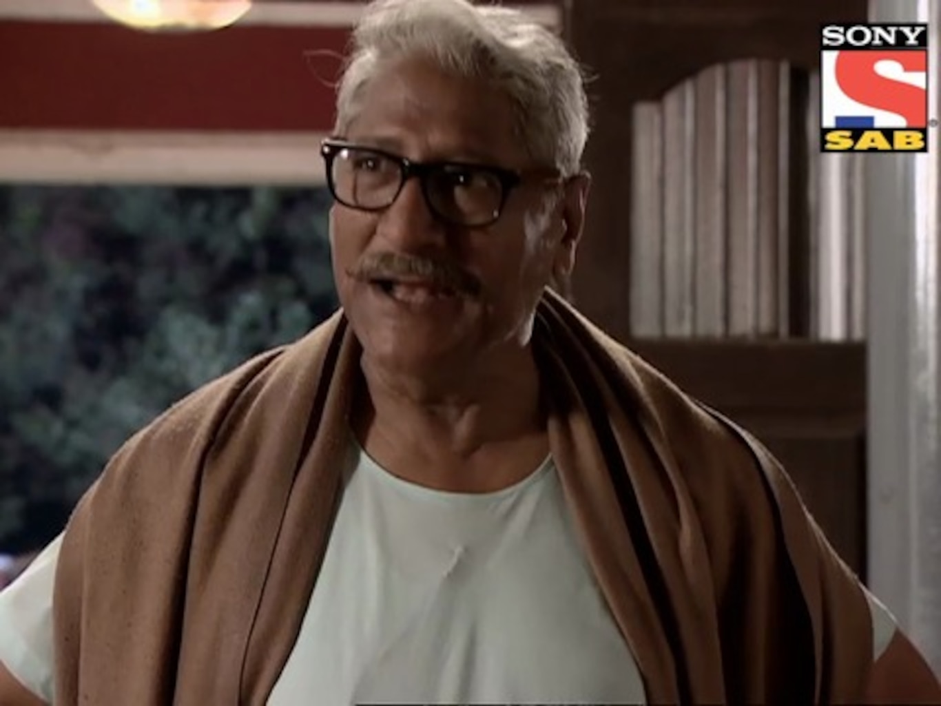 Babuji Slaps Kapi