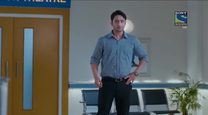 Dev's concern for Sonakshi from Kuch Rang Pyar Ke Aise Bhi season 1