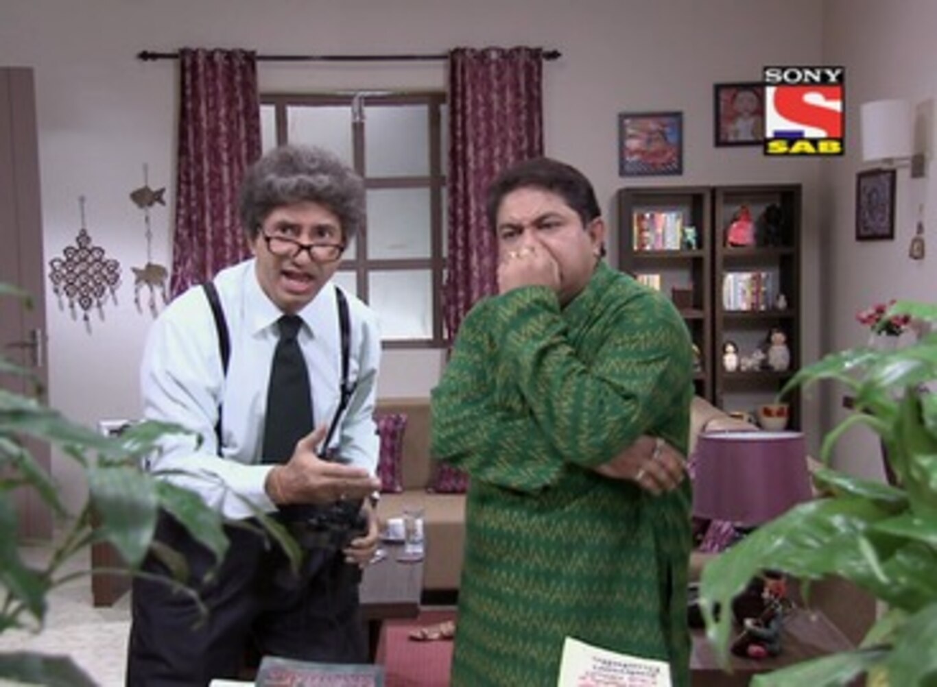 Priya shocked to see Chitralekha in Vicky's house