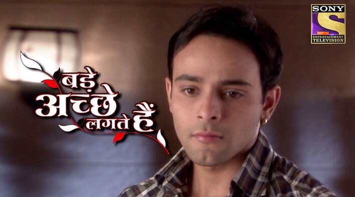Niharika's Plan Fails from Bade Achhe Lagte Hain season 1