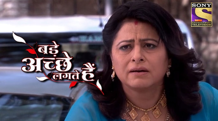 Sudhir Bangs Natasha's Car from Bade Achhe Lagte Hain season 1