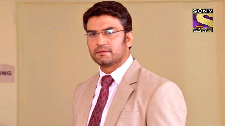 Watch Kuch Toh Log Kahenge Episode No. 229 TV Series Online Dr. Nidhi