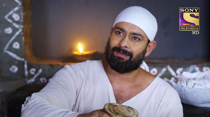 Priest Gets A Nightmare from Mere Sai - Shraddha Aur Saburi season 5
