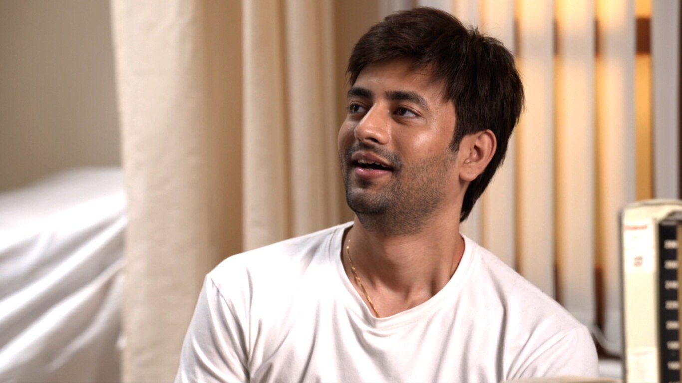 Vaibhav Aar Preetir Somporko