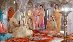 https://images.slivcdn.com/landscape_thumb/Show_Sony_Pehredar_Piya_Ki_HD_Ep06_Landscape_Thumb.jpg?h=138&w=240&q=high