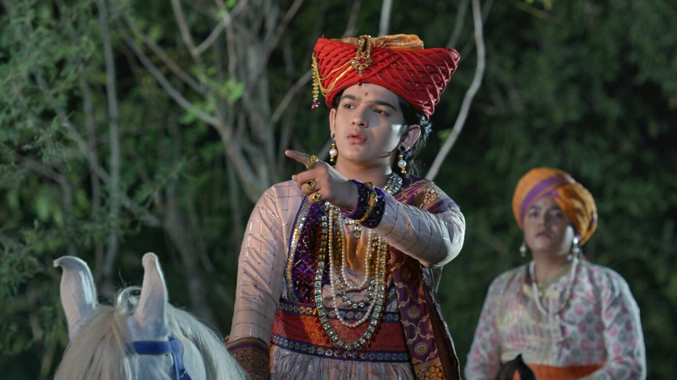Khanderao Searches For Ahilya