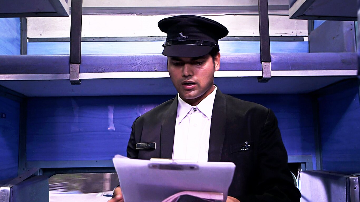 CID In Train - Part 1