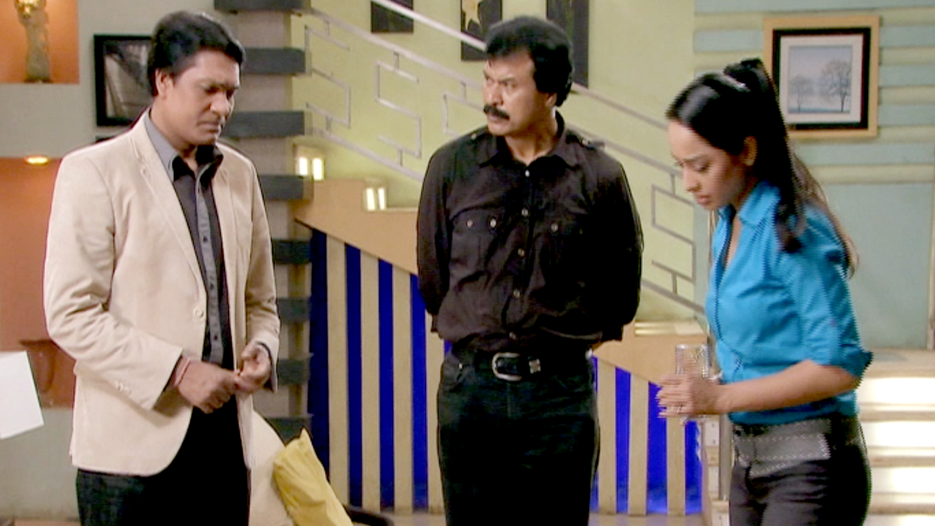 Watch CID Episode No. 809 TV Series Online Holi Murder Sony LIV
