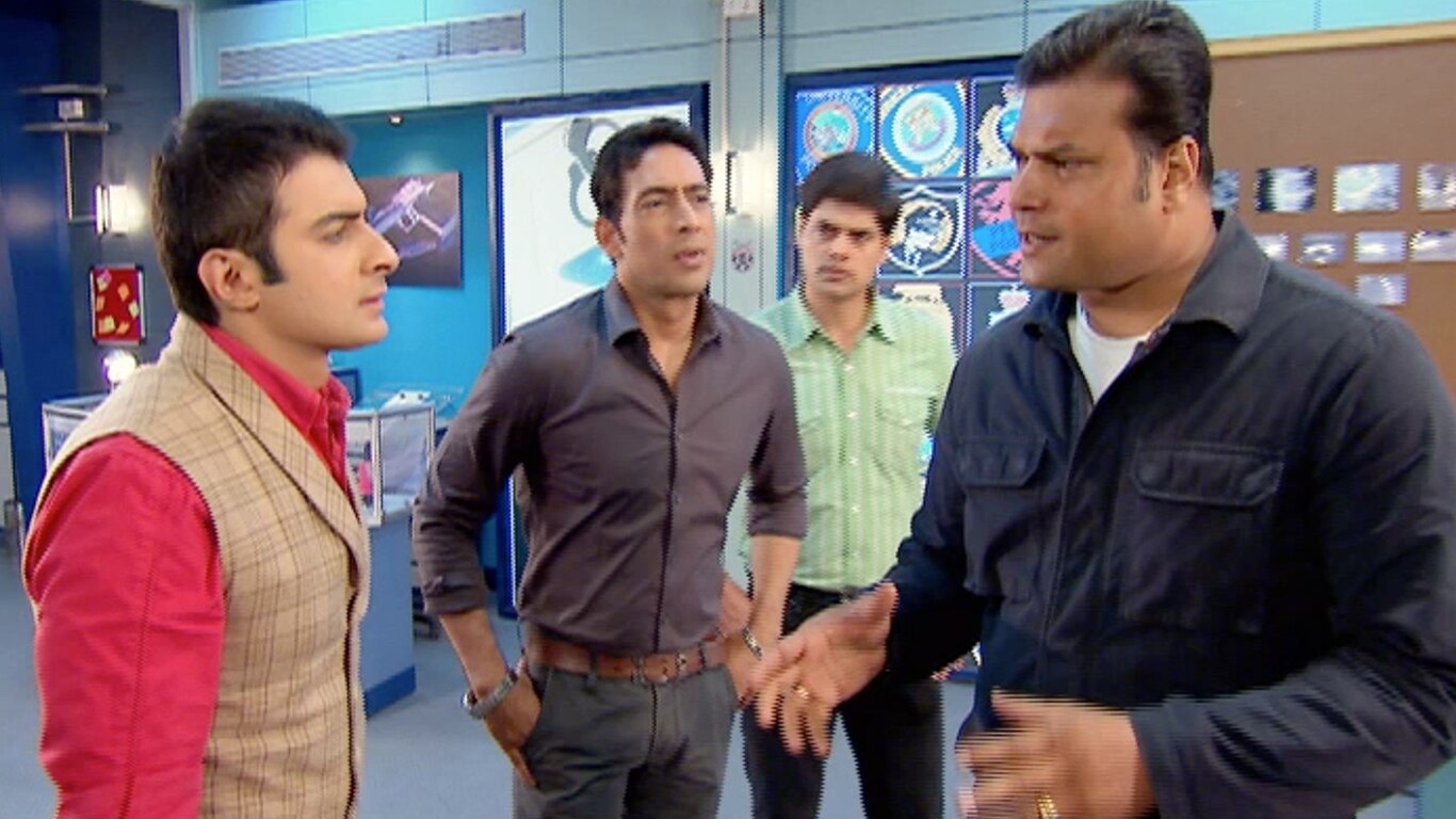 CID Mein Daraar-2