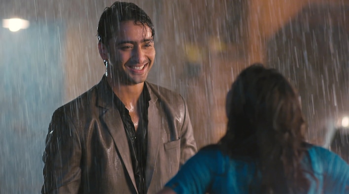 Surprise Rain from Kuch Rang Pyar Ke Aise Bhi season 1