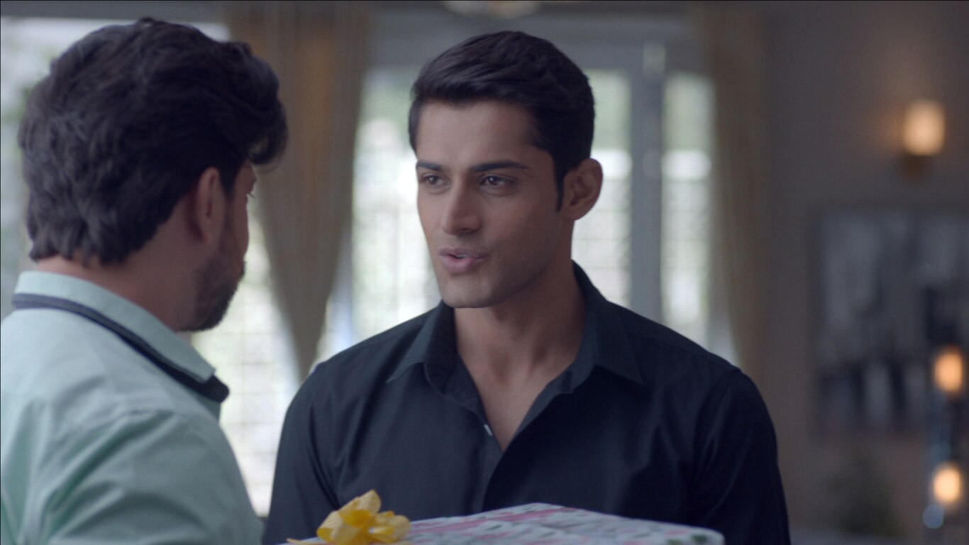 Suman-Shravan Share A Kiss?
