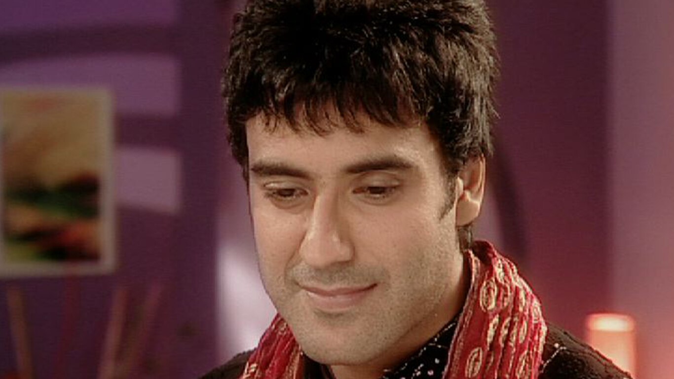 Mallika Lies To Armaan's Family