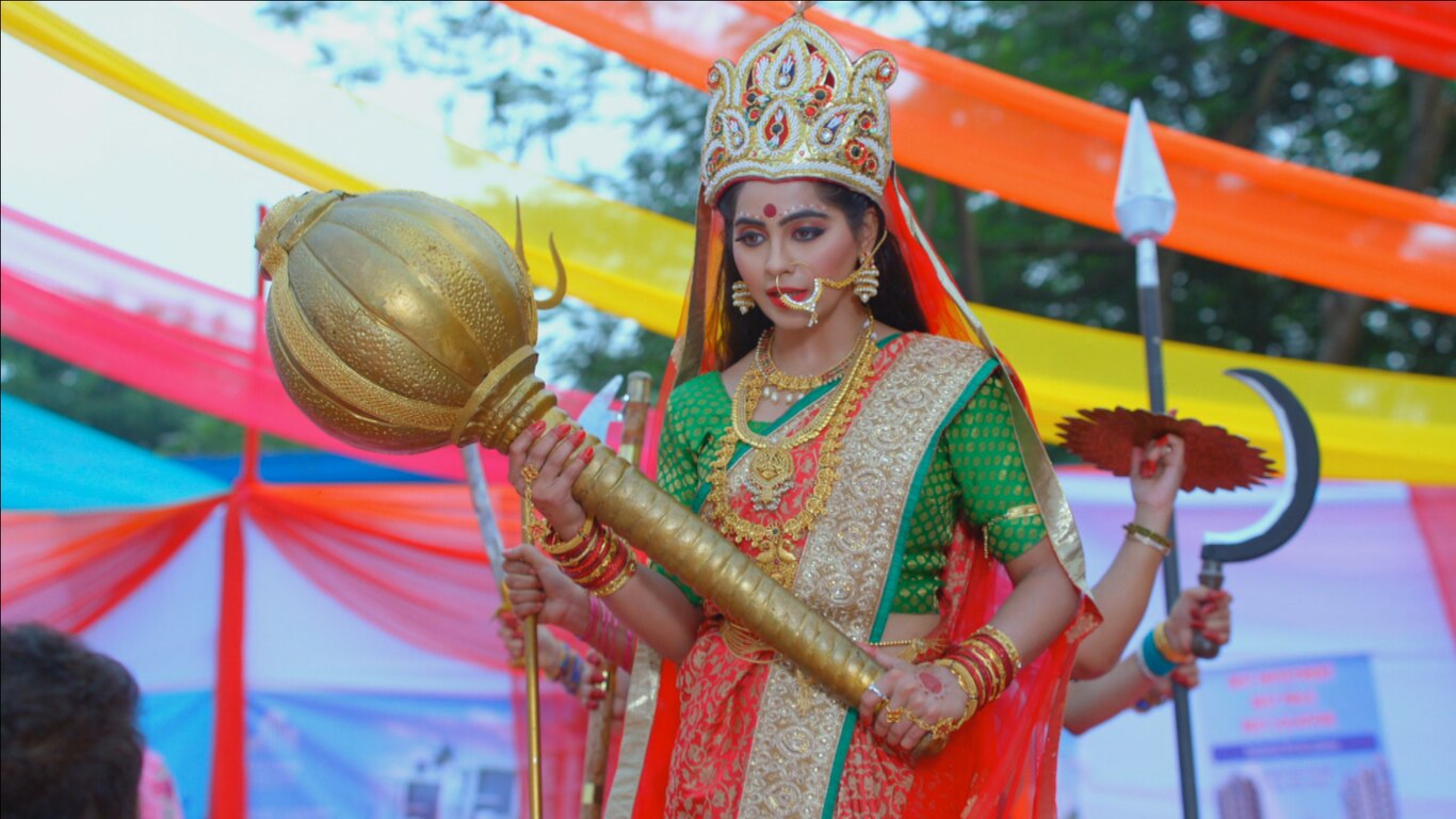 Maa Durga's Darshan To Asthana