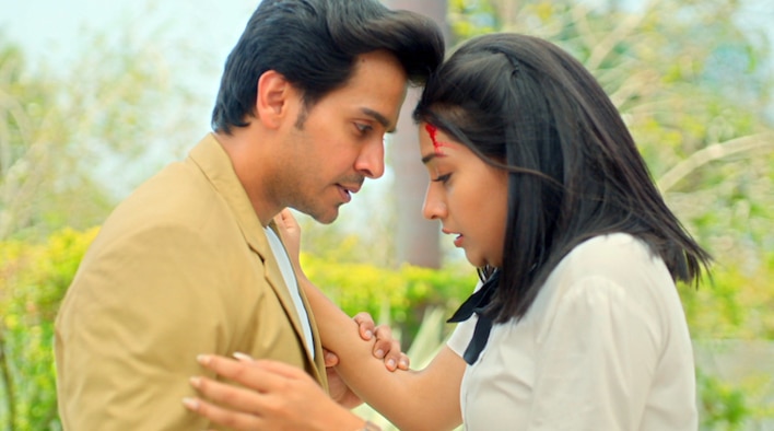 Ishqi Aur Ahaan Ki Lovestory from Ishk Par Zor Nahi 