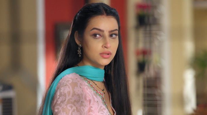Akansha Is Haunted By Her Past from Kaamnaa 