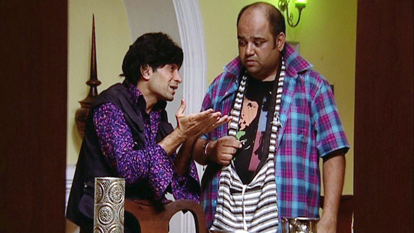 Robbers Enter Chaturvedi House