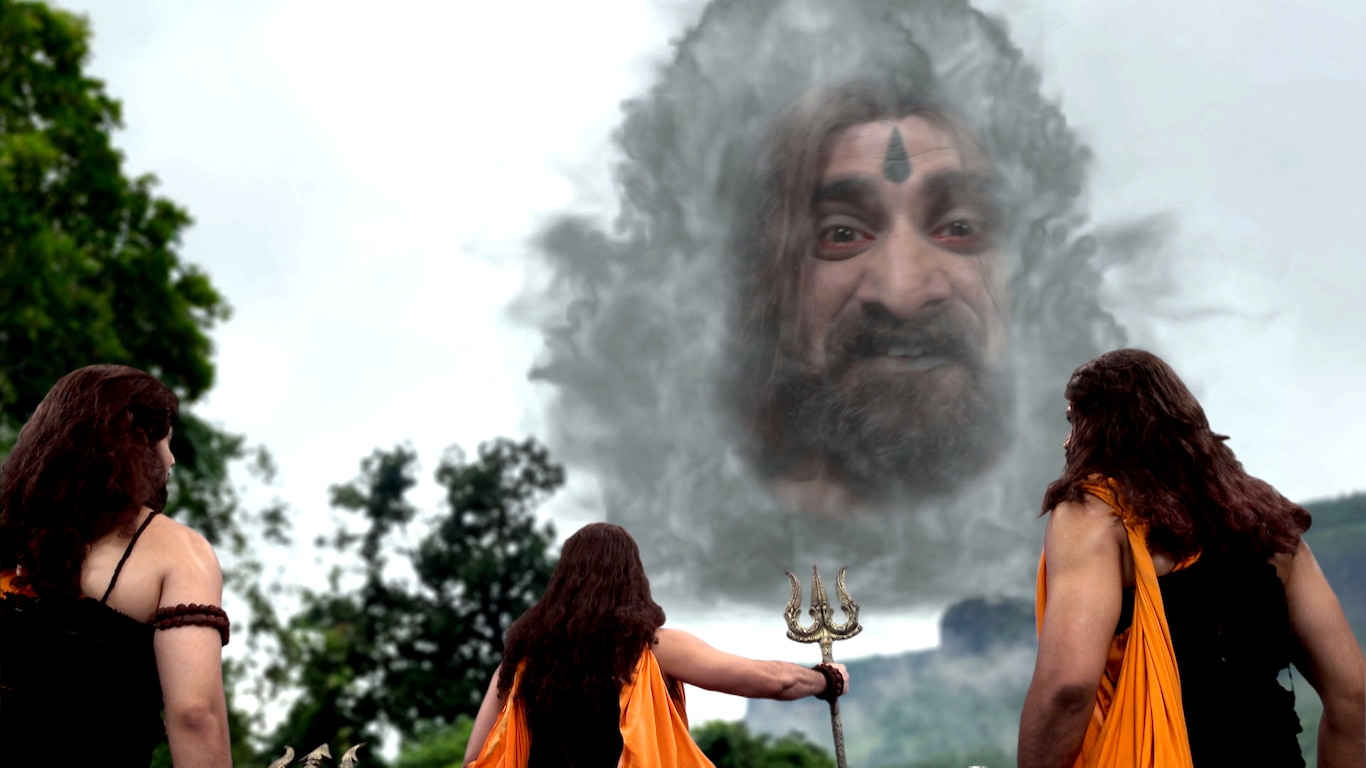Revanla Kahi Hota Kama Naye
