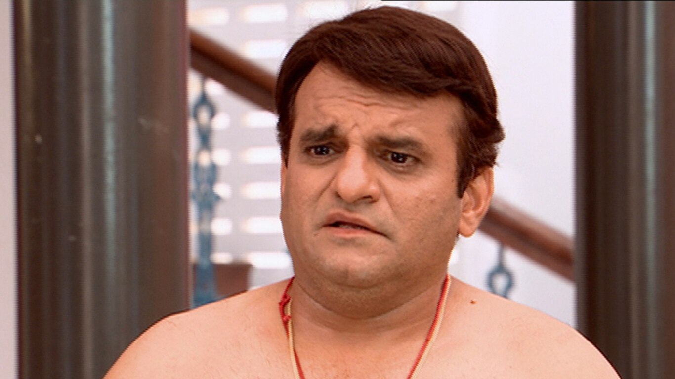 Ghotak And Gomukh Become Spies