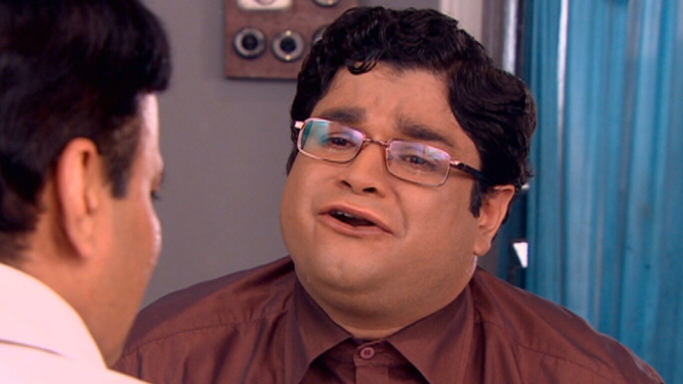 Things Heat Up Between Ghotak And Gomukh