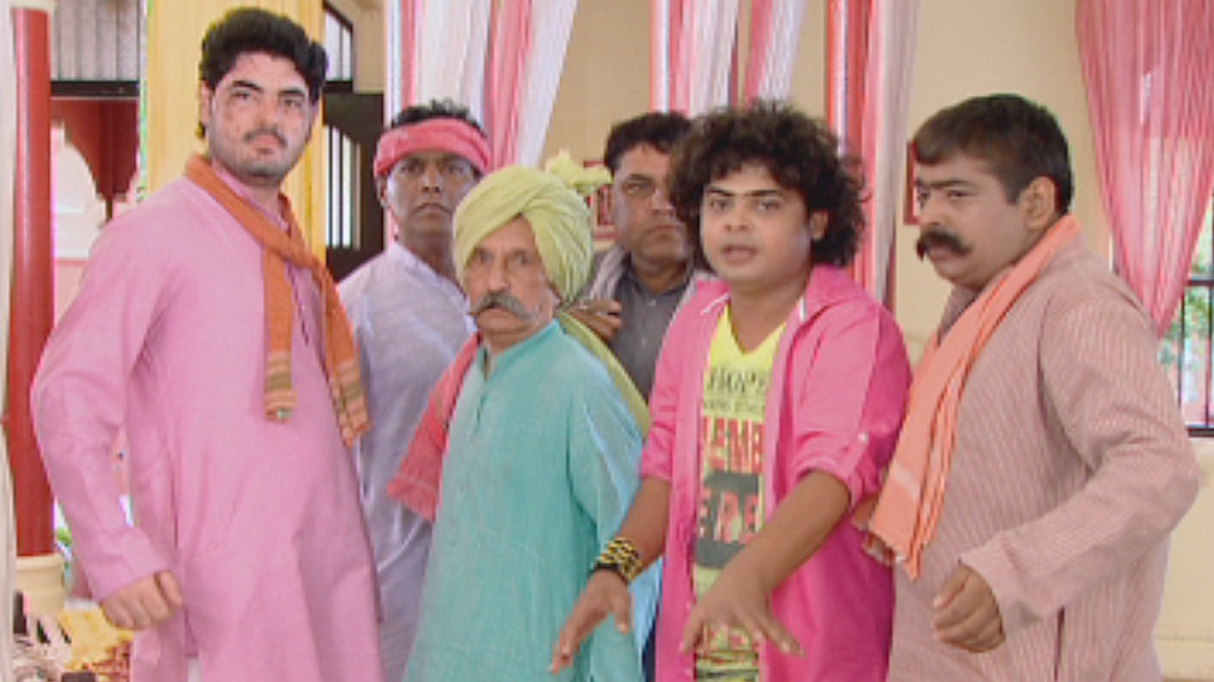 Kapi Sends Wrestlers