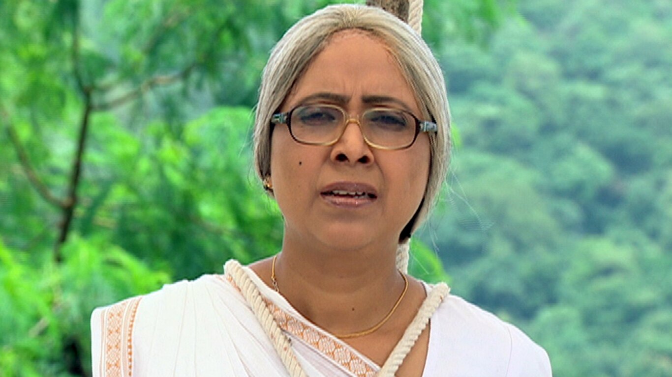 Mendhakprasad And Sumitra In Danger?