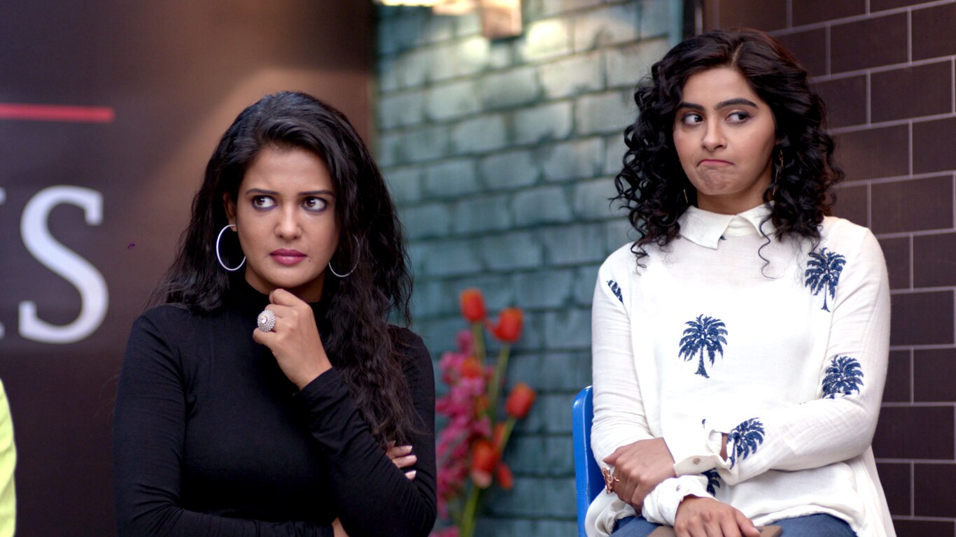 Haseena And Karishma Role Reversal
