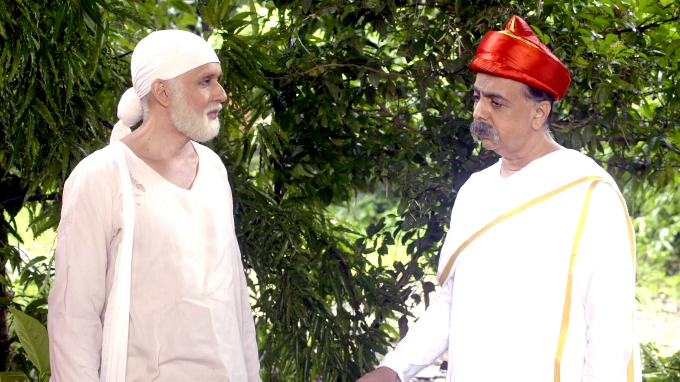 Lokmanya Evades The British