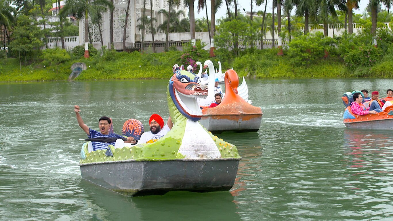 Taarak Mehta Ka Ooltah Chashmah – Gokuldham Boat Race