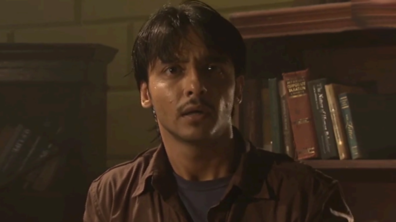 Joy Falls From Deewan Mansion's Balcony