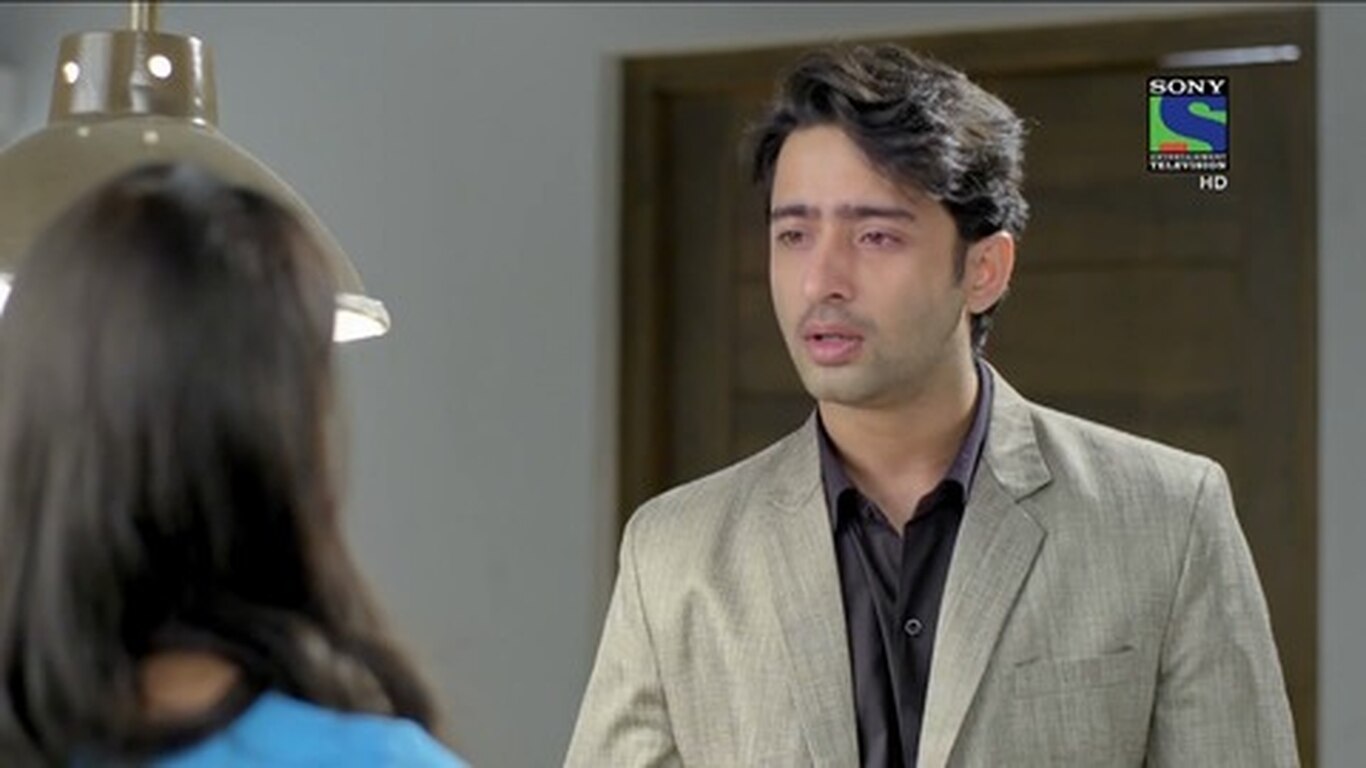 Elena  Punishes Sonakshi