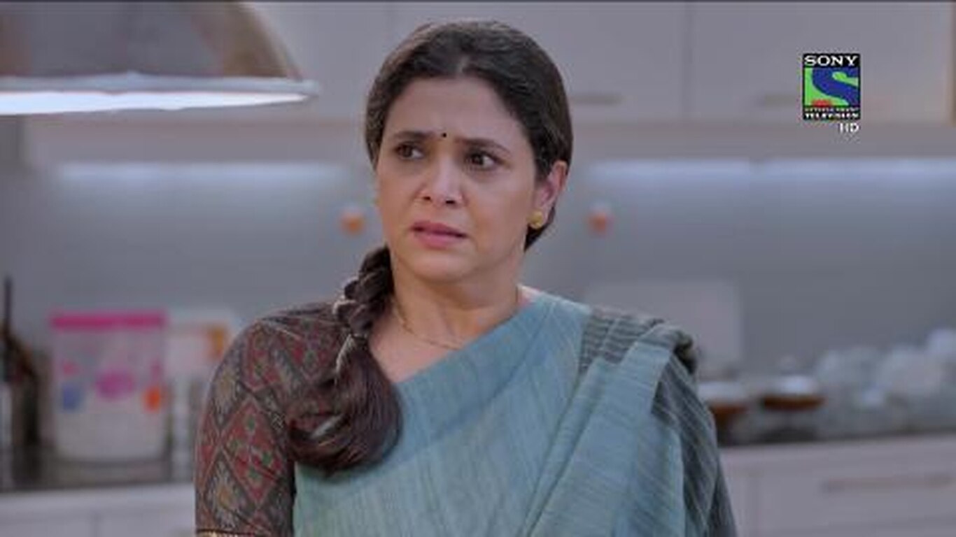 Dev Fails to Inform Mother about Sonakshi