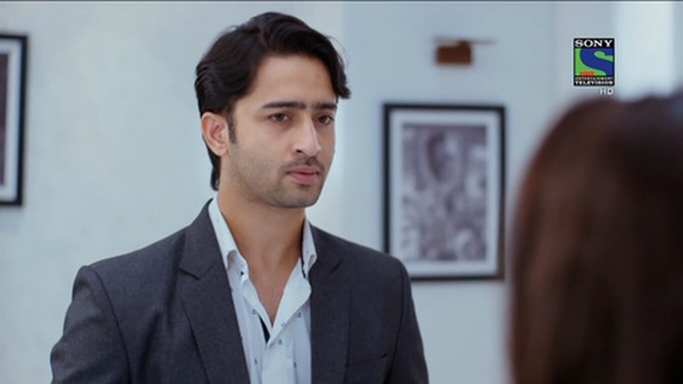 Sonakshi Scolds Dev