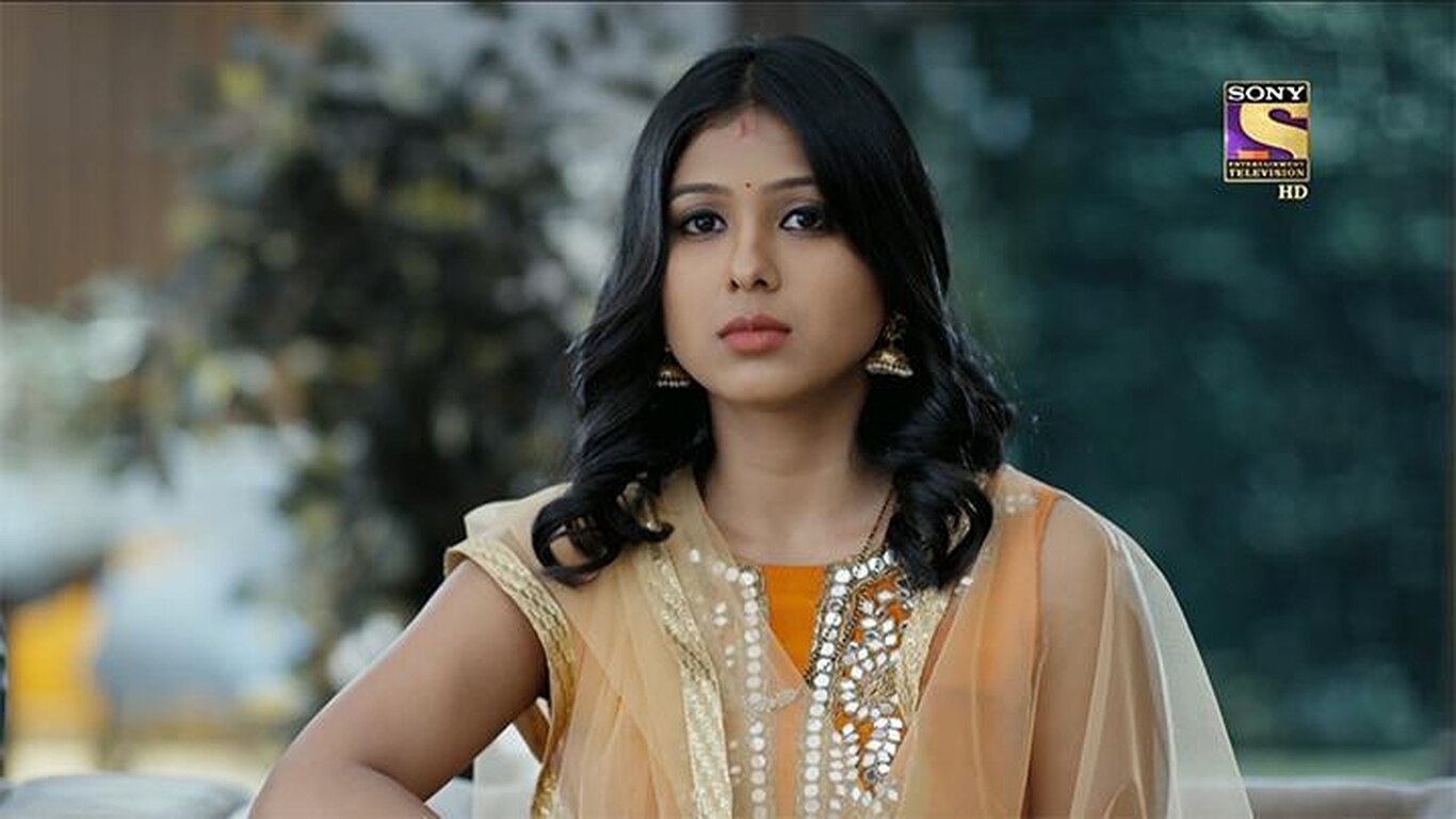 Dev Plans To Fix Riya And Ayan's Marriage