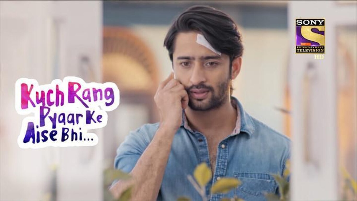 Dev Secretly Comes To Sonakshi's House