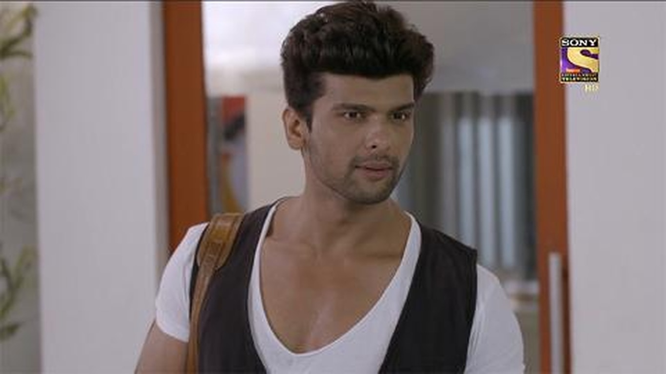 Maya Gives Promotion To Arjun