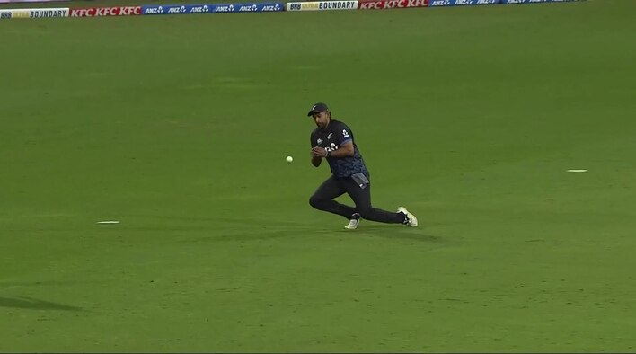 Dropped! Bartlett Gets Lucky As Sodhi Fumbles A Simple Chance from Australia Tour of New Zealand 2025 