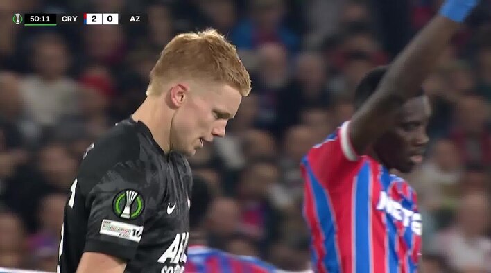 Chance! Smit's Dipping Strike Swerves Over The Target from UEFA Europa Conference League 2025-26 