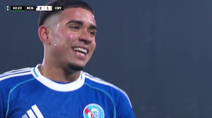 Save! Henderson Smothers A Goal-Bound Effort From Paez from UEFA Europa Conference League 2025-26 