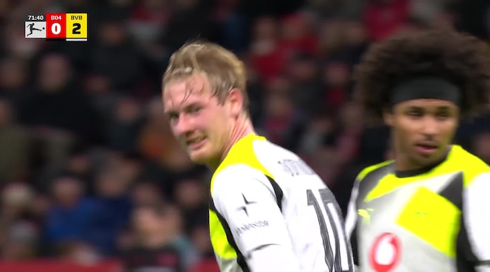 Chance! Brandt Flubs A Sitter From Close Range from Bundesliga 2025/26 