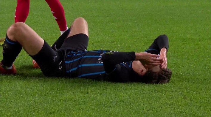 Chance! Meijer’s Low Strike Rolls Just Wide from UEFA Champions League 2025/26 