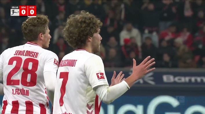 Save! Flekken Denies Waldschmidt With A Sharp Stop from Bundesliga 2025/26 