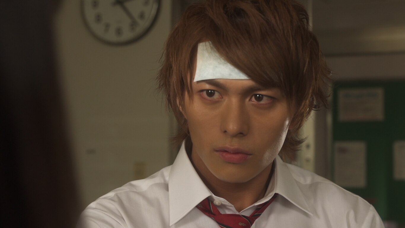 Why Can't Seiya Todoin, 16-Year-Old, Get a Girlfriend?