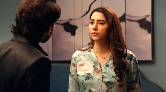 Yuvraj Warns Shreya from Bade Achhe Lagte Hain season 2