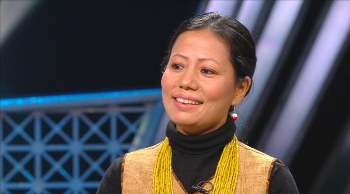 Moments From Naara-Aaba's Pitch from Shark Tank India season 2