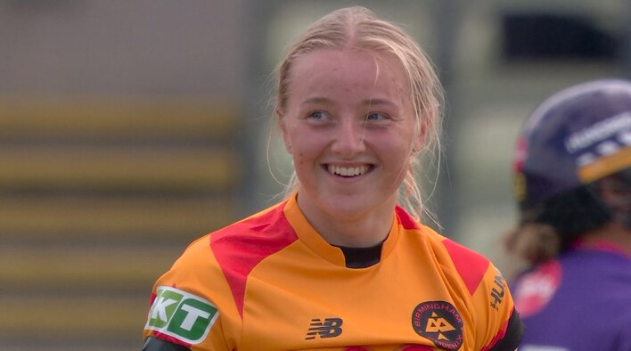 Phoenix Collapse As Superchargers Win Third In A Row - Highlights - 6 Aug 2024 from The Hundred 2024 (Women's) 