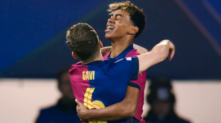 Barcelona Outclass Dortmund In The 1st Leg - Highlights - 10 Apr 2025 from UEFA Champions League 2024-25 