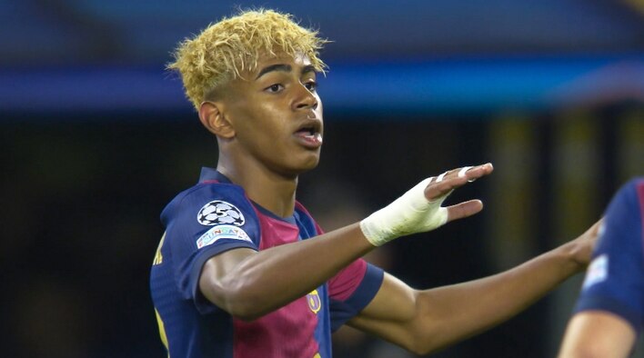 Barcelona vs Inter - Semi-Final - 1st Leg - Highlights - 1 May 2025 from UEFA Champions League 2024-25 