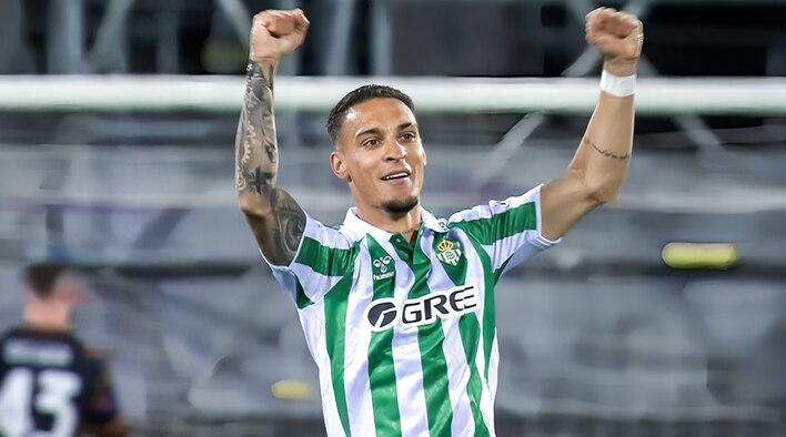 Fiorentina vs Real Betis - Semi-final - 2nd Leg - 9 May 2025 from UEFA Conference League 2024-25 