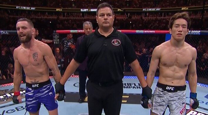 Elliott vs Asakura - UFC 319 - Highlights - 17 Aug 2025 from UFC 319 - Du Plessis vs Chimaev 