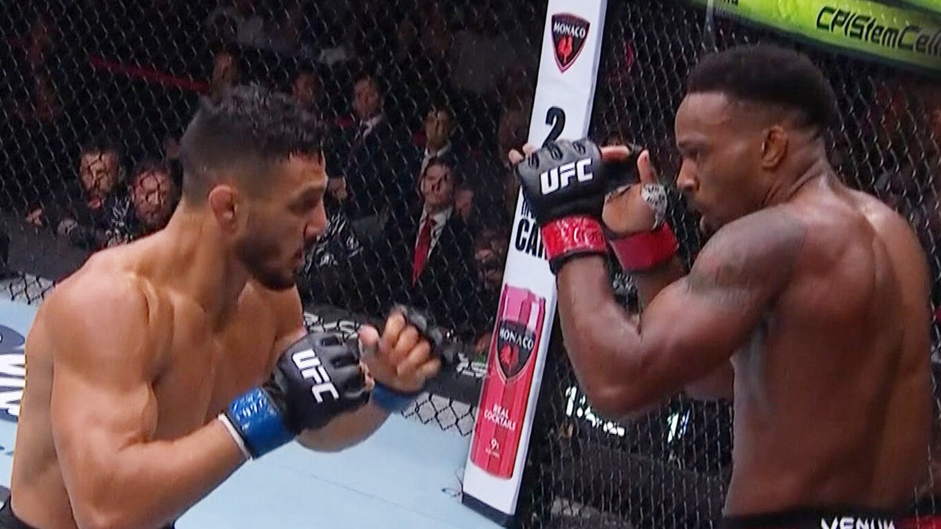 UFC 319 - Du Plessis vs Chimaev